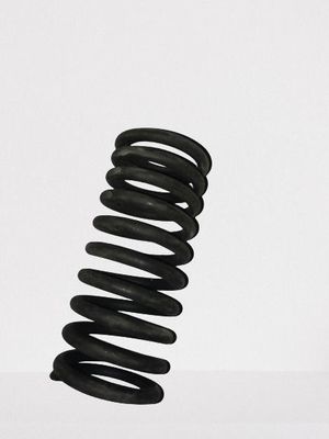 Otimizar a pressão de cilindros dos geradores de gás com tecnologia de mola avançada