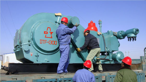 Pedido personalizado Chidong motor a diesel equipado com bomba de lama 800 para plataformas de perfuração 12V190