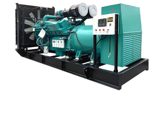 Gerador diesel silencioso de 30 a 1500 kW com quatro tempos para o desempenho da equipe de emergência